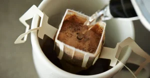 1. Drip coffee o presente prático e charmoso para o Dia dos Namorados