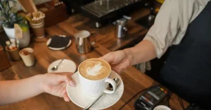 O café impacta mesmo a cognição: dose e hábitos